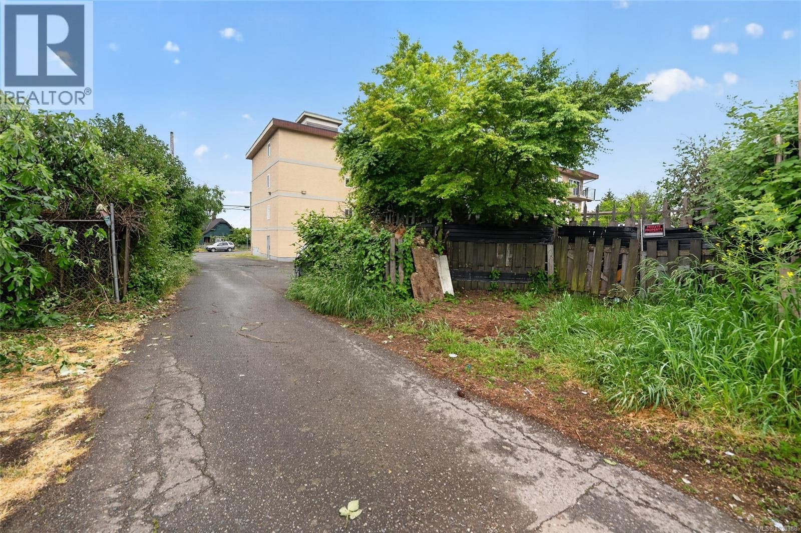 674 Farquhar Street property photo