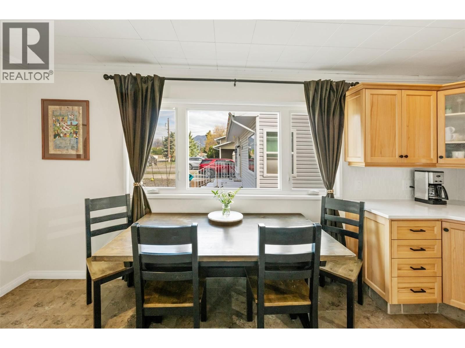 6437 BADGER STREET Image 13