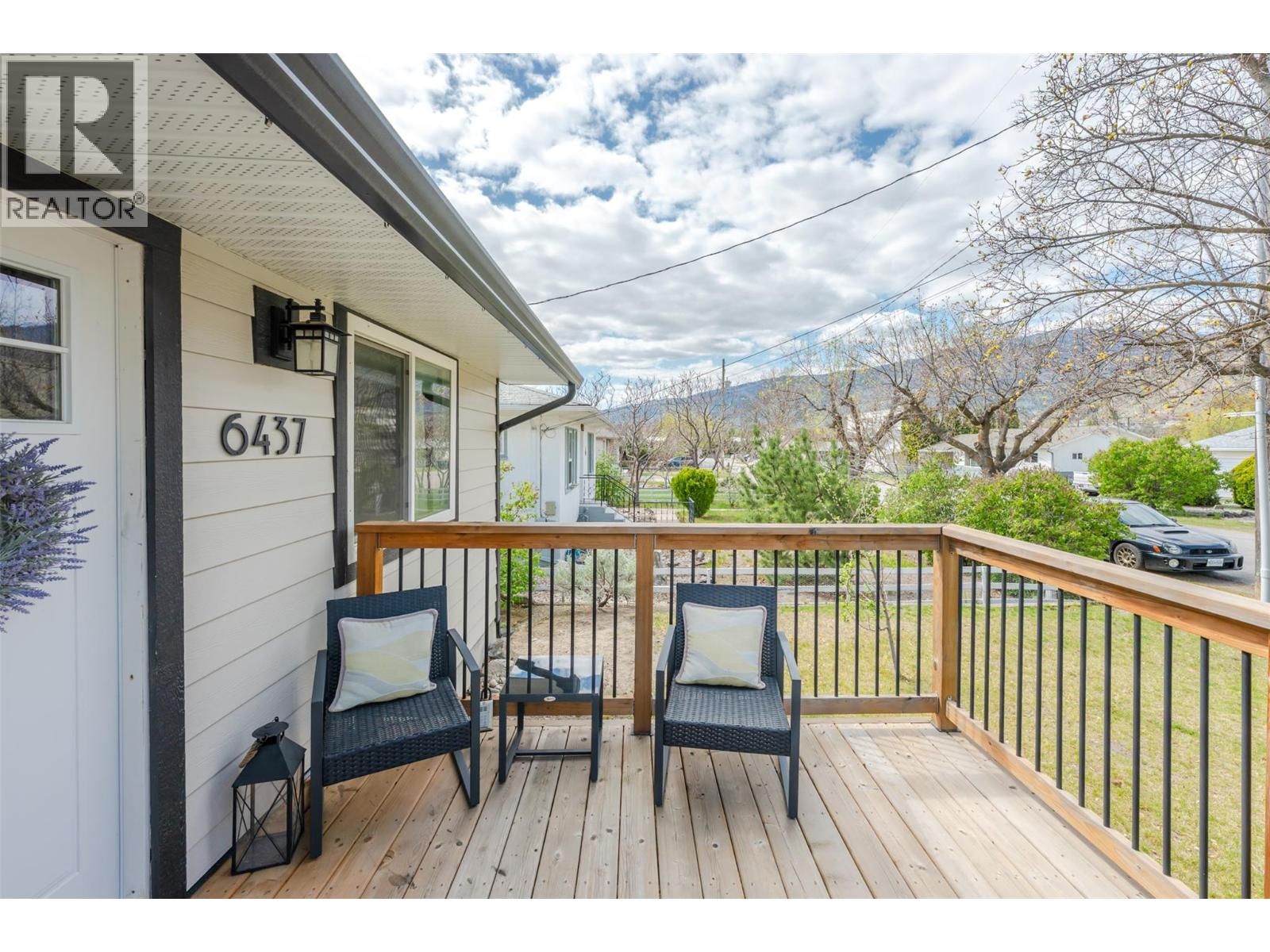 6437 BADGER STREET Image 51