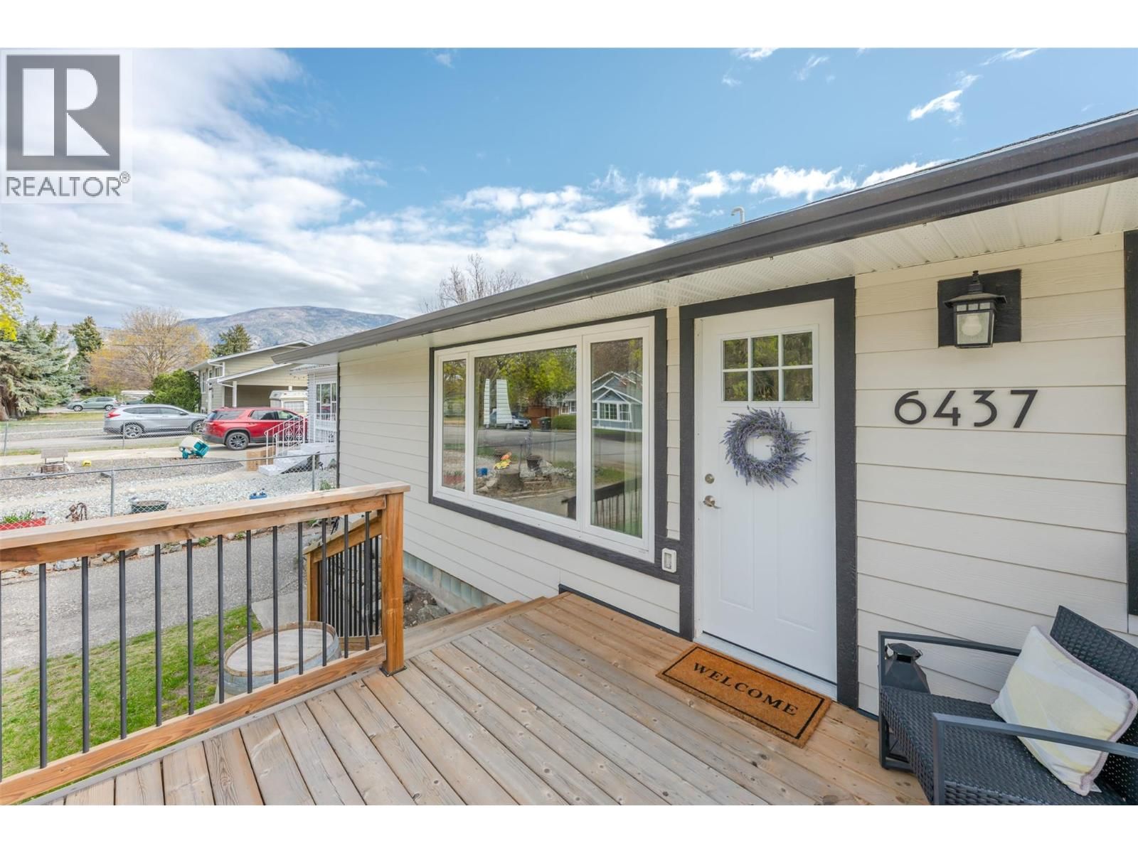 6437 BADGER STREET Image 52