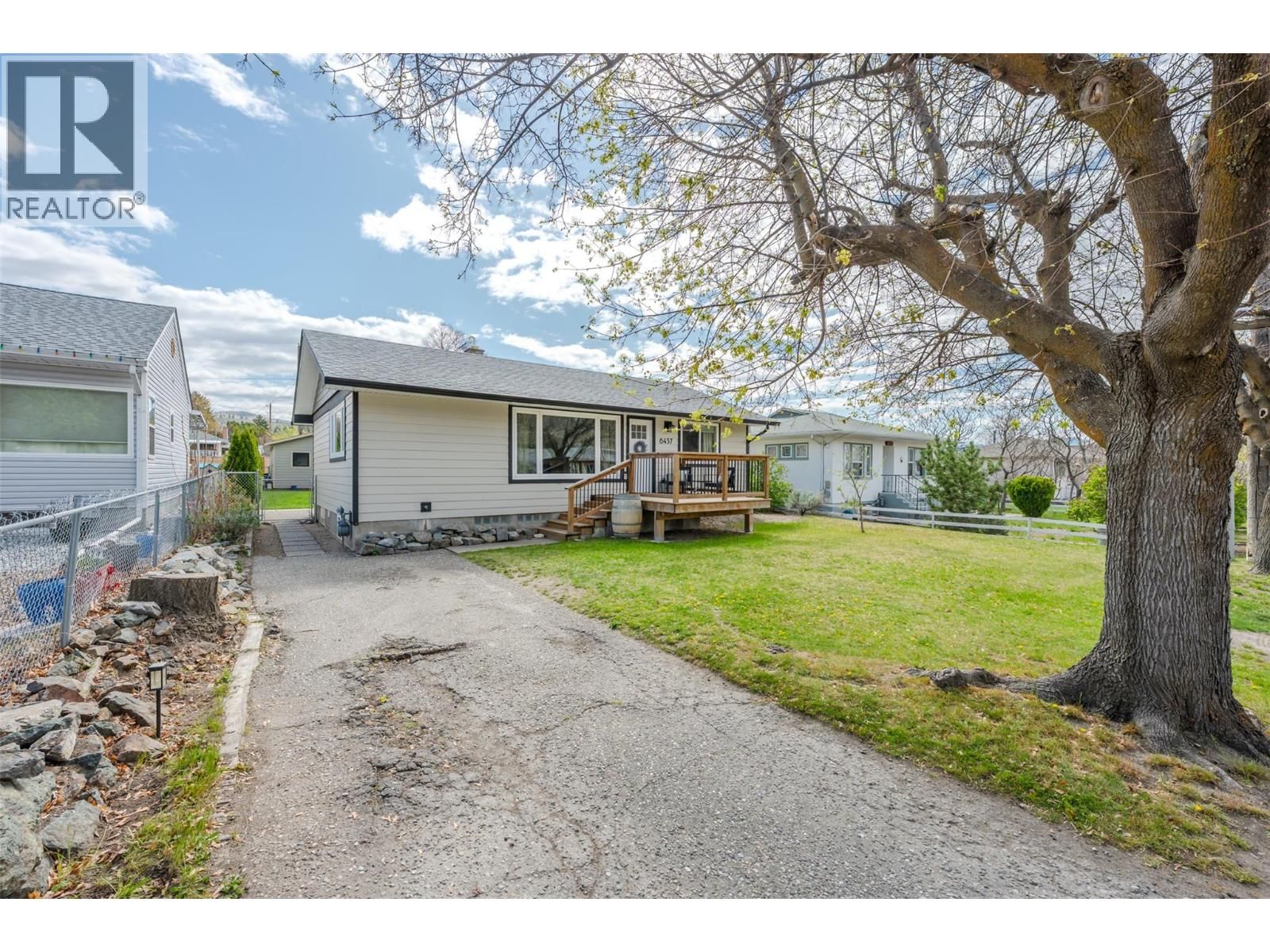 6437 BADGER STREET Image 53