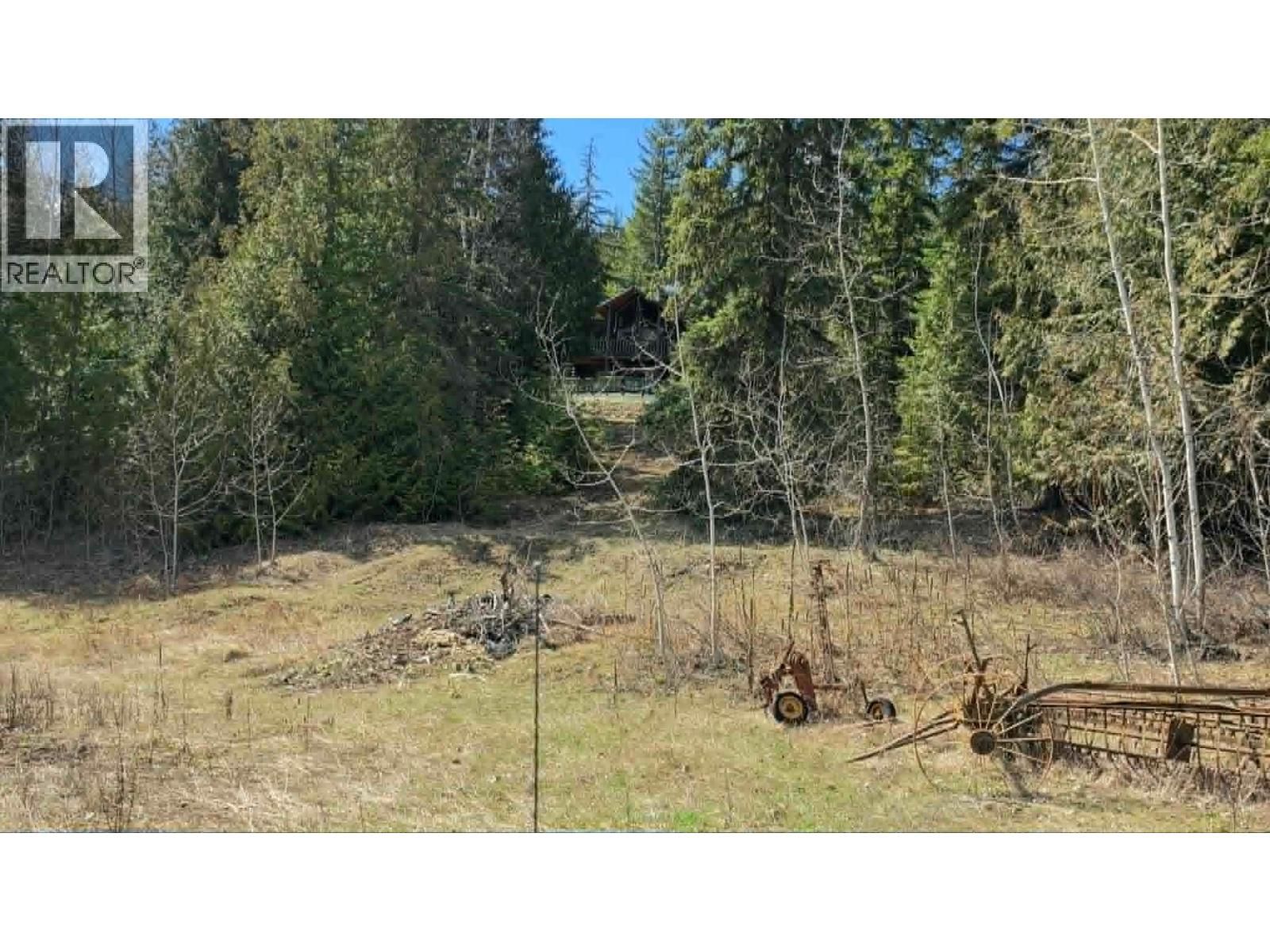 829 BOBBIE BURNS ROAD Image 36