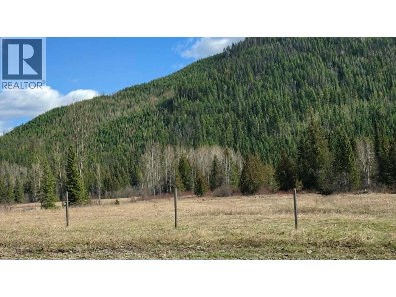 829 BOBBIE BURNS ROAD Image 44