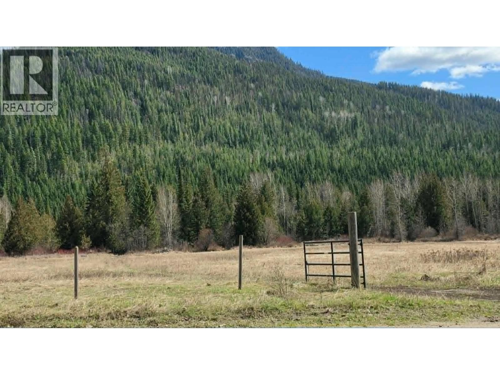 829 BOBBIE BURNS ROAD Image 49