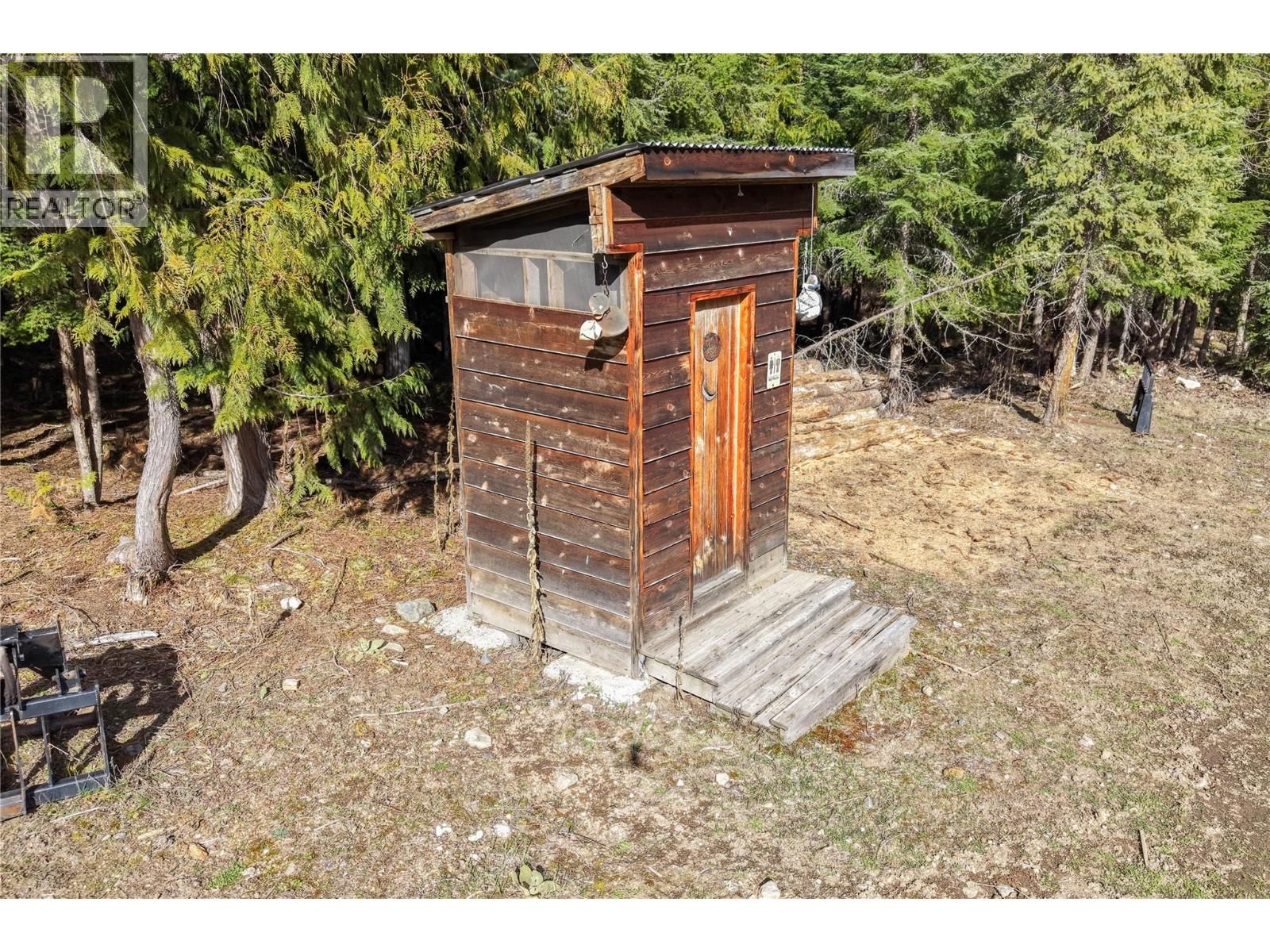 829 BOBBIE BURNS ROAD Image 59