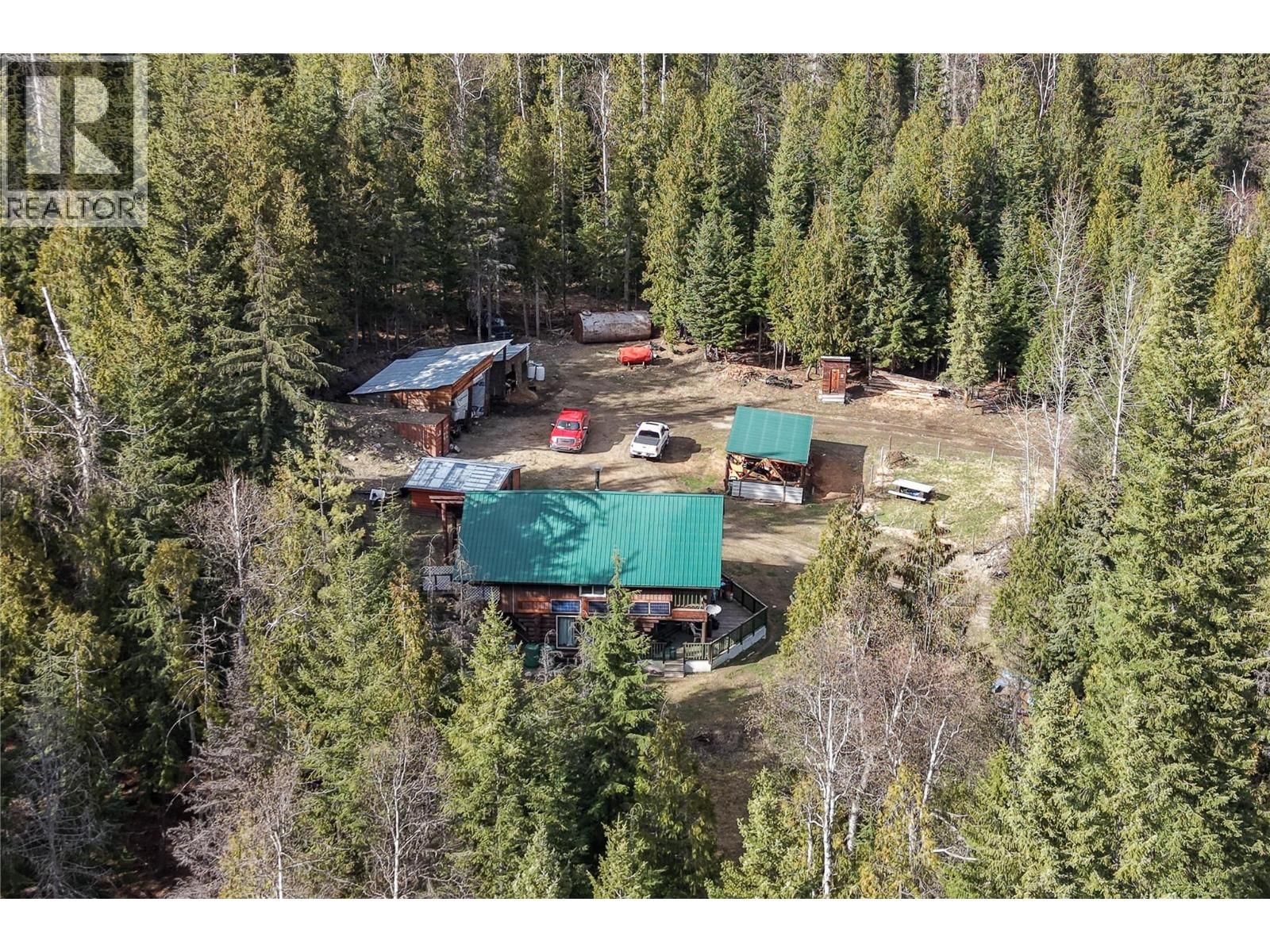 829 BOBBIE BURNS ROAD Image 63