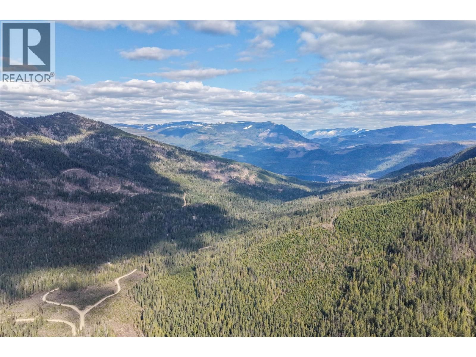 829 BOBBIE BURNS ROAD Image 67