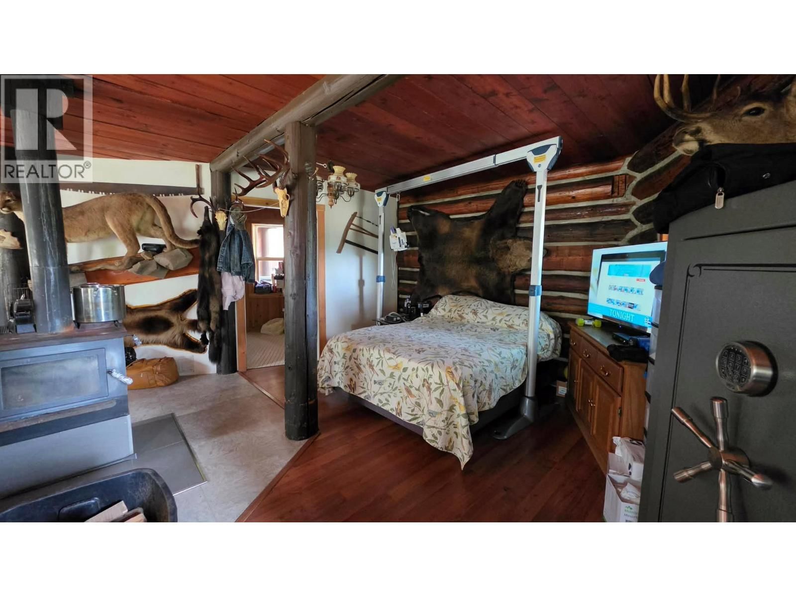 829 BOBBIE BURNS ROAD Image 8