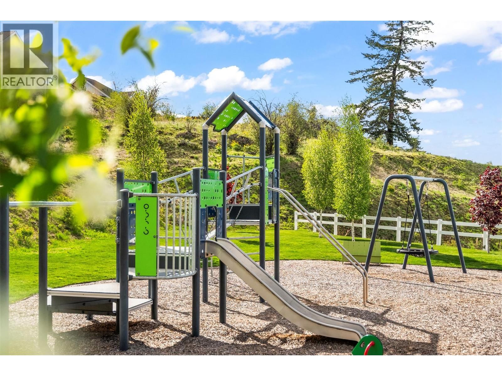 501 VARDON LANE Image 37