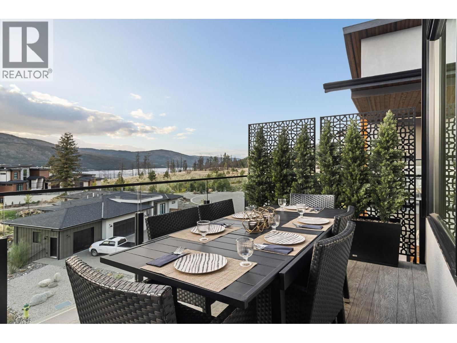 9776 CENTRESTONE CRESCENT Image 12