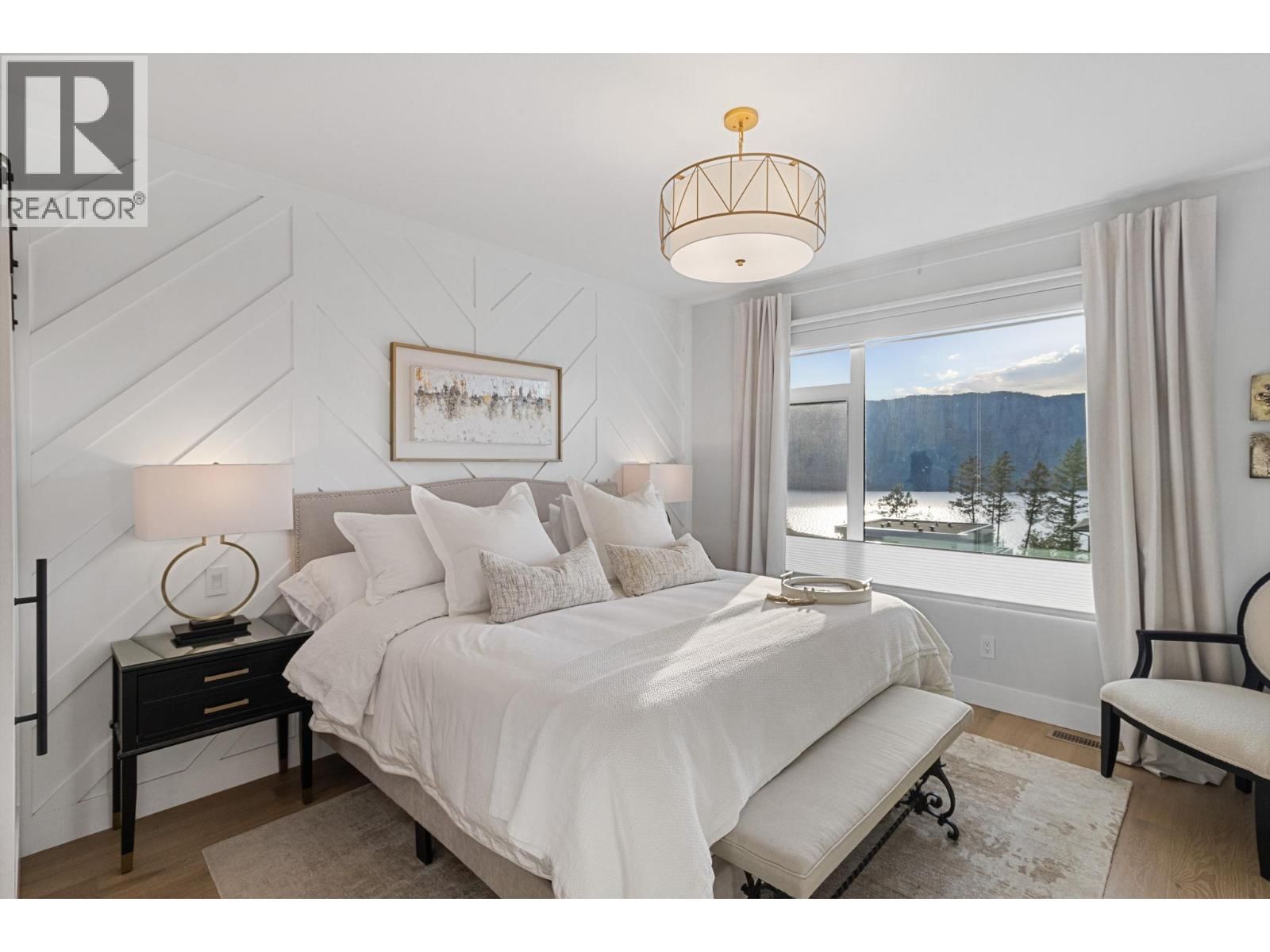 9776 CENTRESTONE CRESCENT Image 16