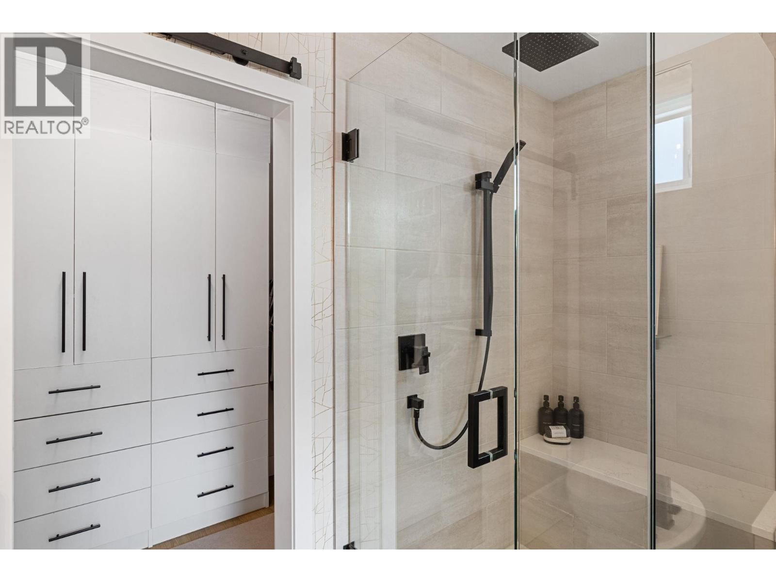 9776 CENTRESTONE CRESCENT Image 20