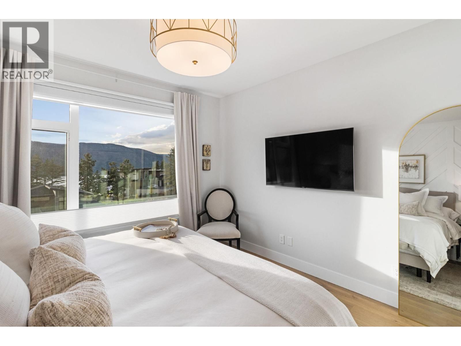 9776 CENTRESTONE CRESCENT Image 21