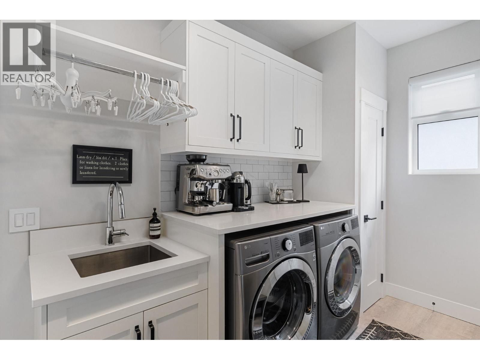 9776 CENTRESTONE CRESCENT Image 24