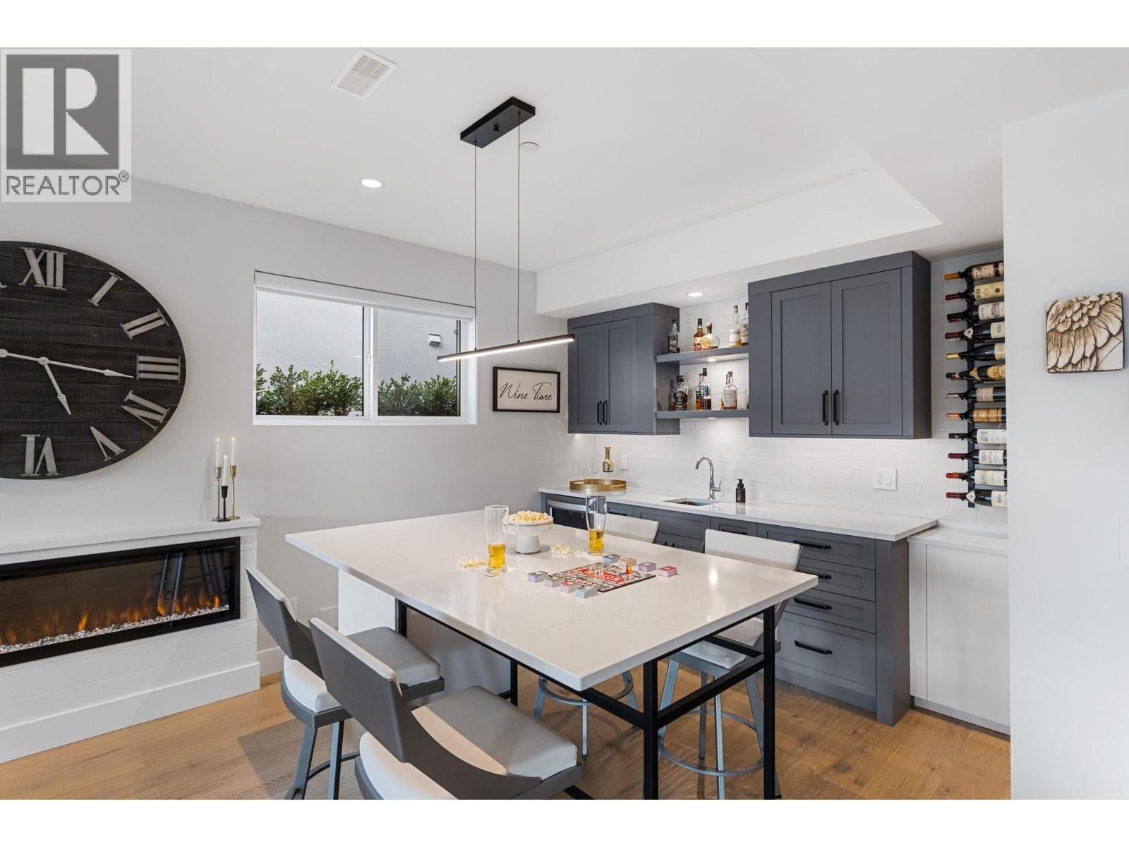 9776 CENTRESTONE CRESCENT Image 32