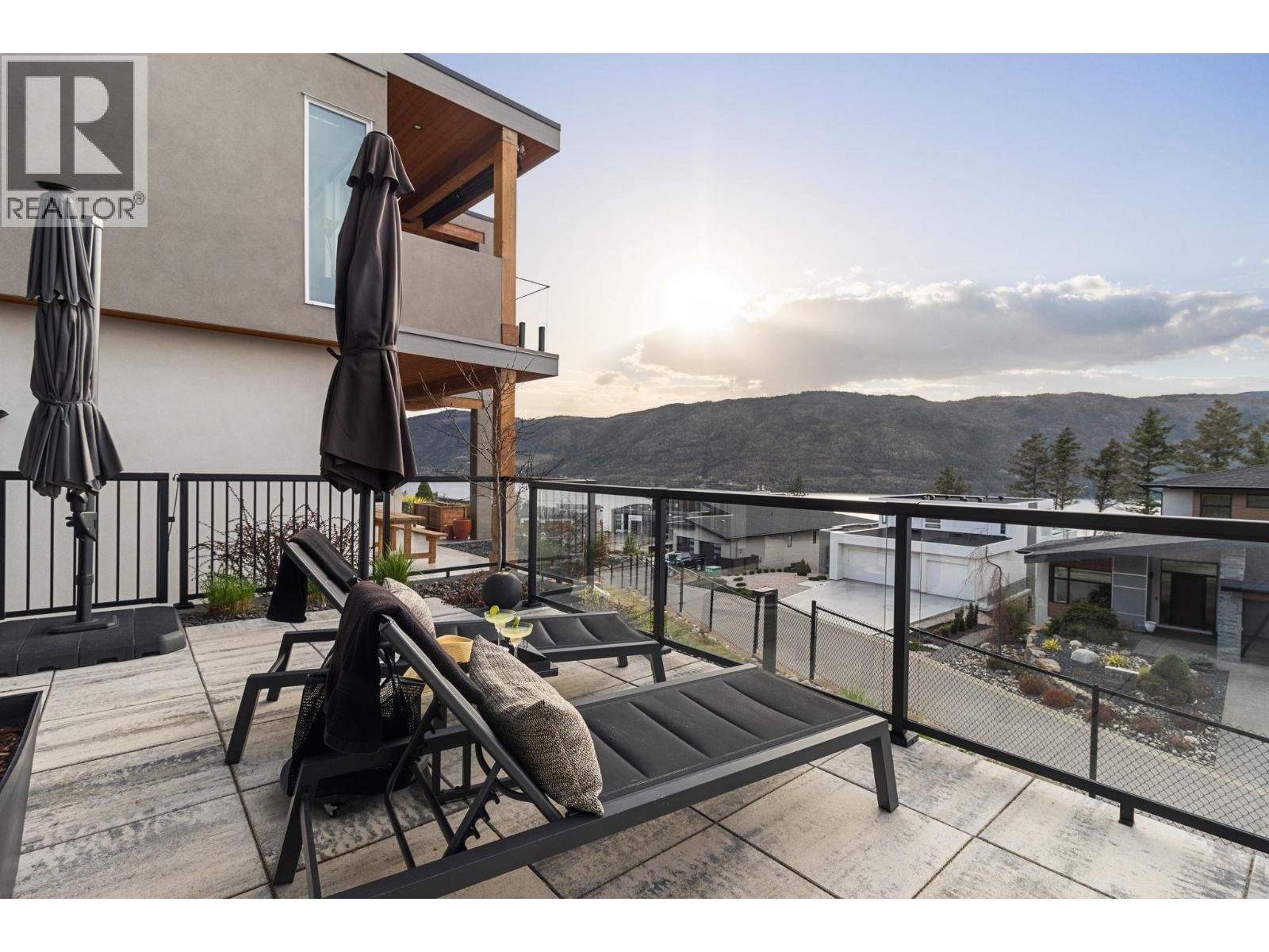 9776 CENTRESTONE CRESCENT Image 38