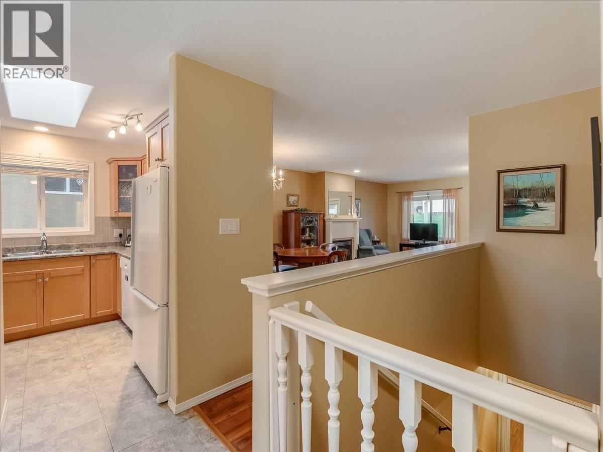 7136 WRIGHT WAY Image 15