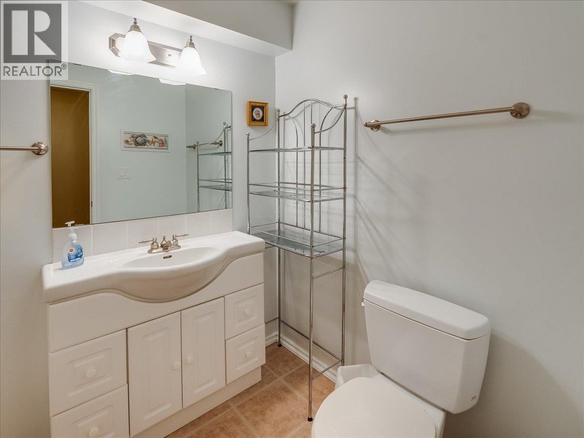 7136 WRIGHT WAY Image 27