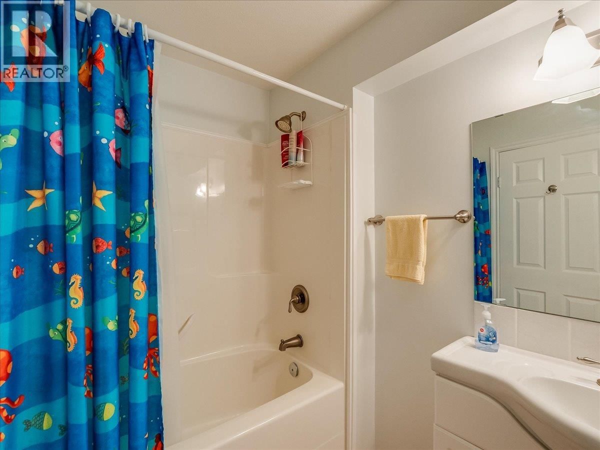 7136 WRIGHT WAY Image 28