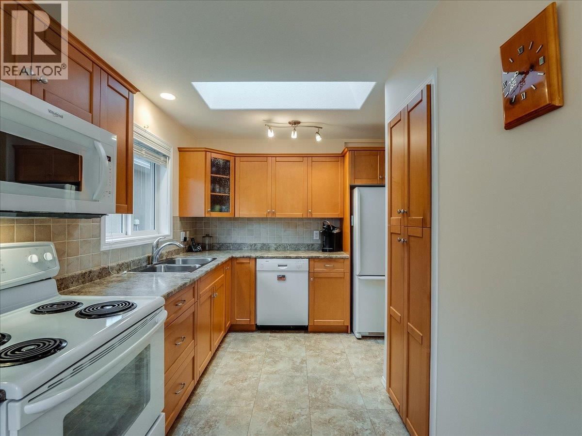 7136 WRIGHT WAY Image 7