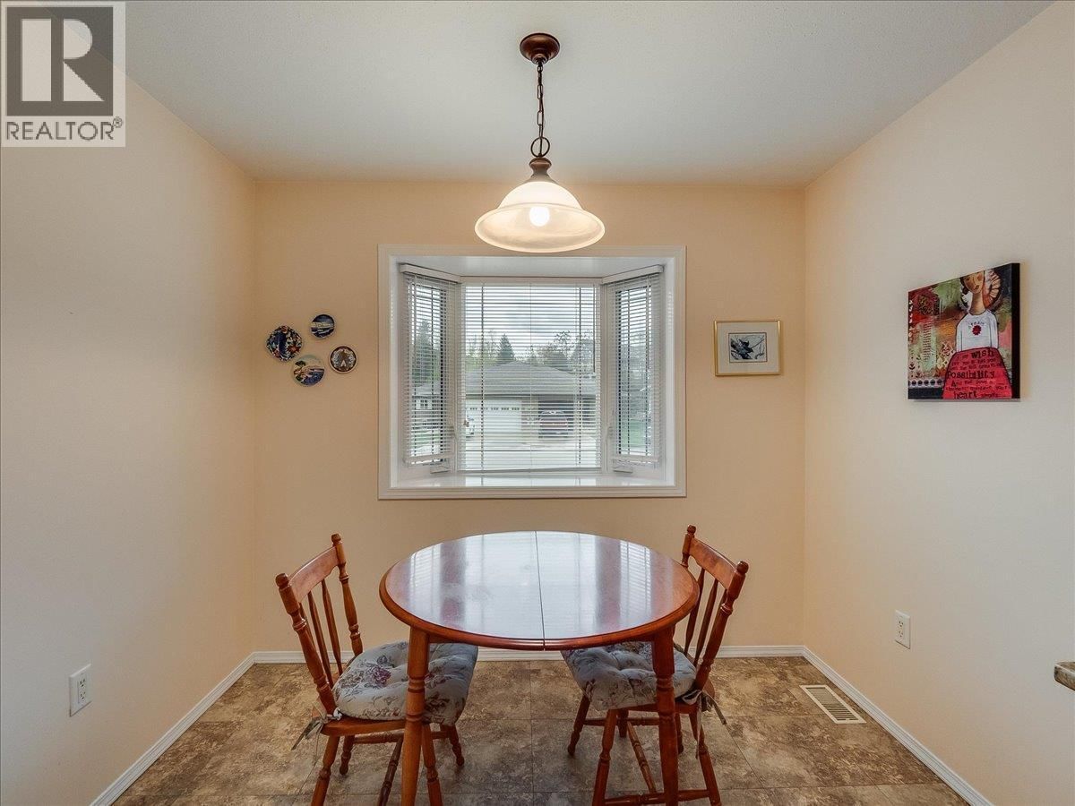 7136 WRIGHT WAY Image 8