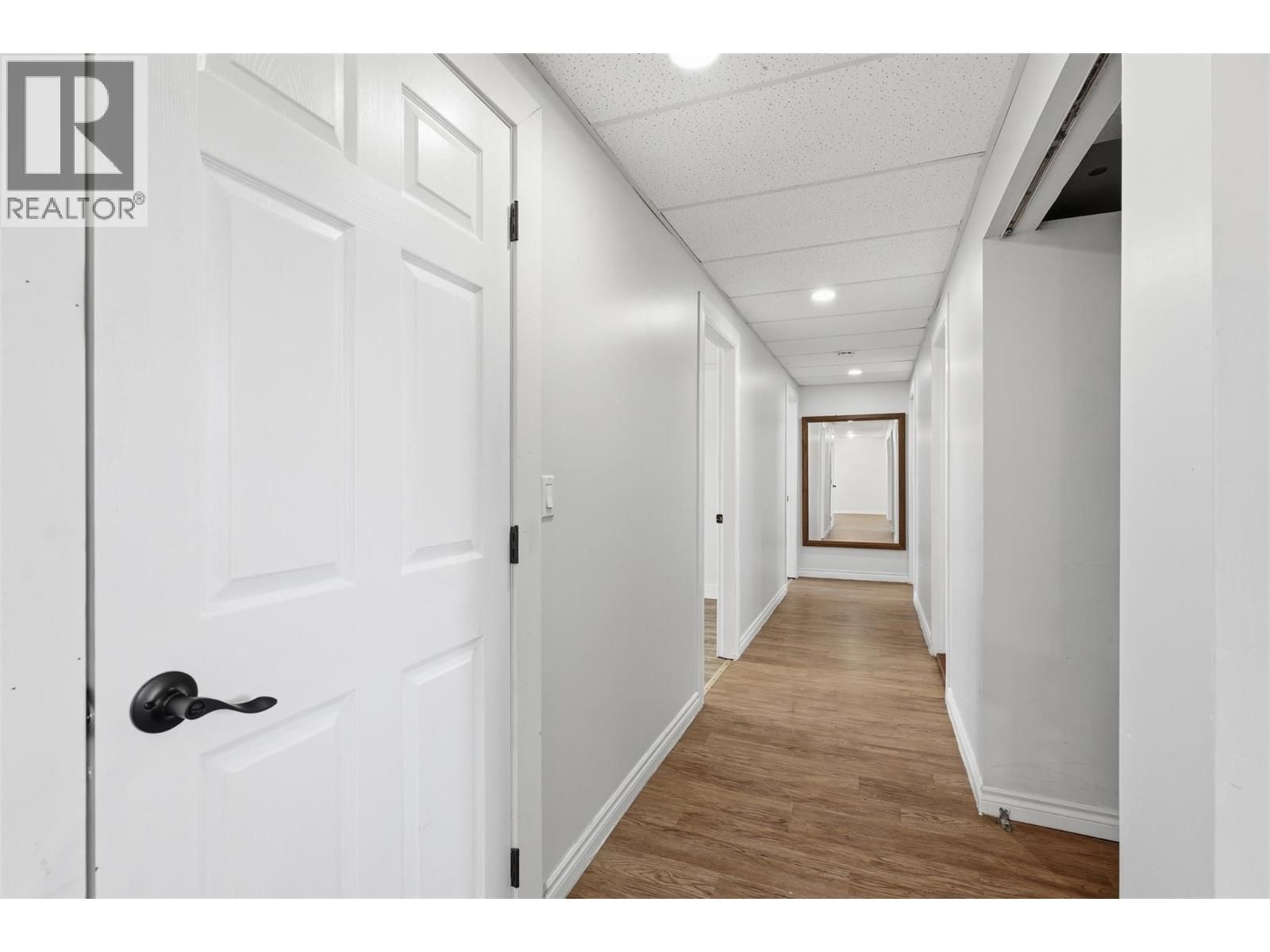 1363 SCHUBERT DRIVE Image 41