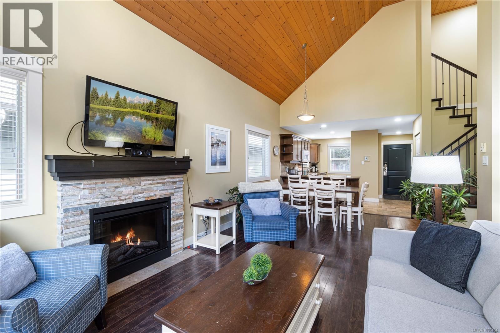 261 1130 Resort Drive property photo