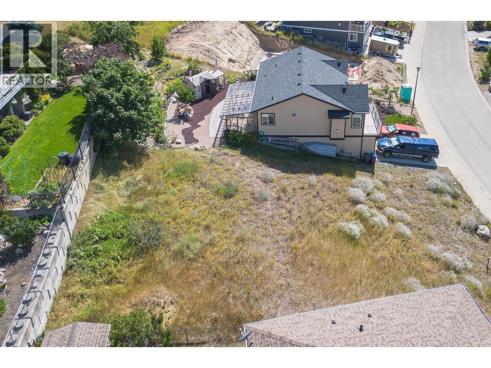 1249 MONTGOMERY PLACE Image 11