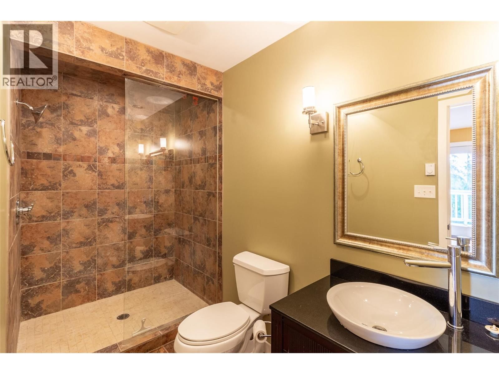 16242 SELKIRK ROAD Image 16