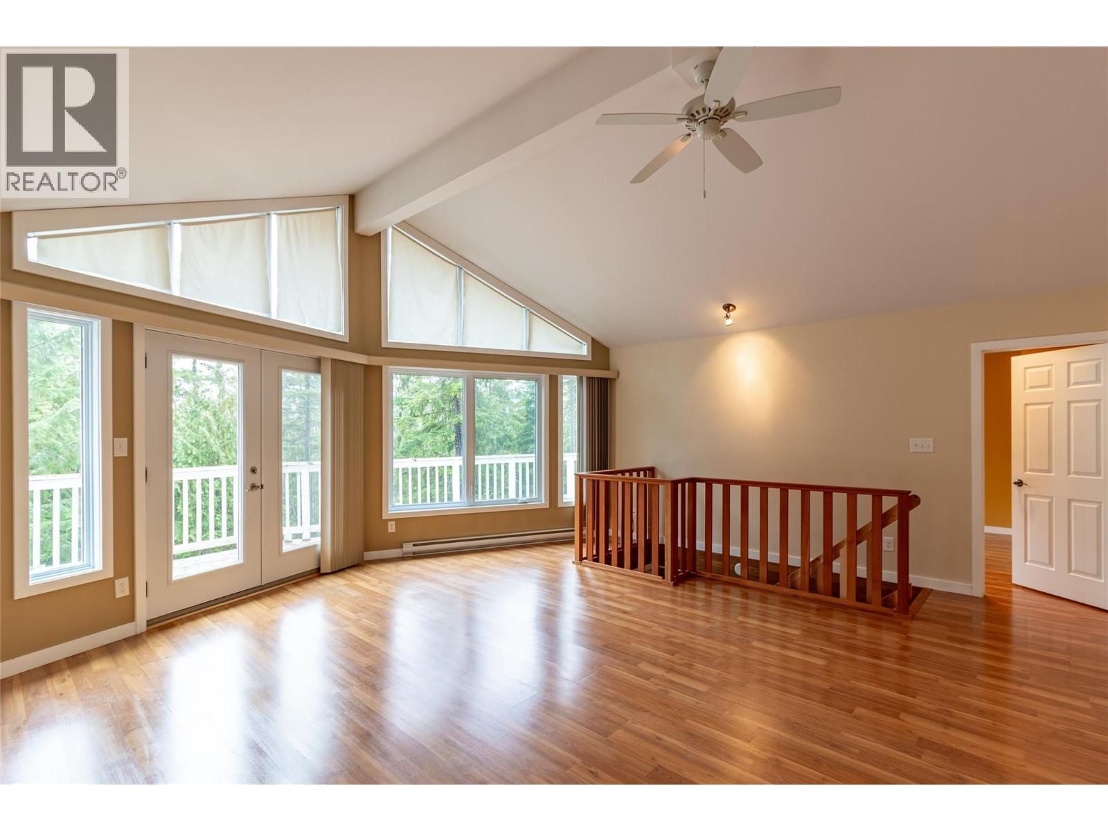 16242 SELKIRK ROAD Image 7