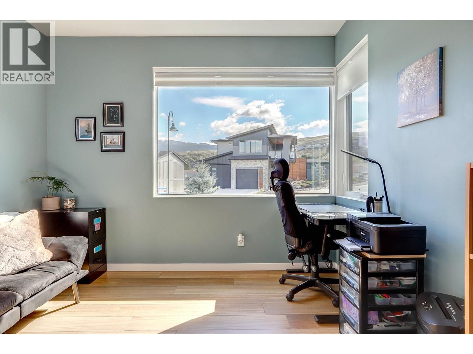 912 MT. GRIFFIN ROAD Image 22