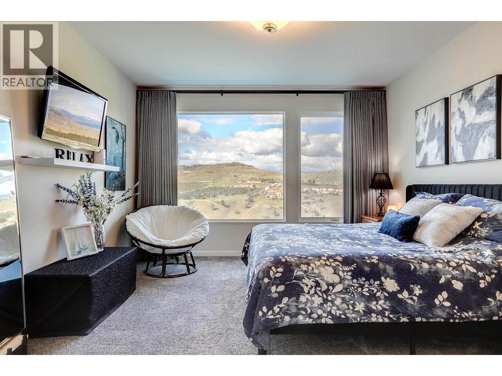 912 MT. GRIFFIN ROAD Image 25