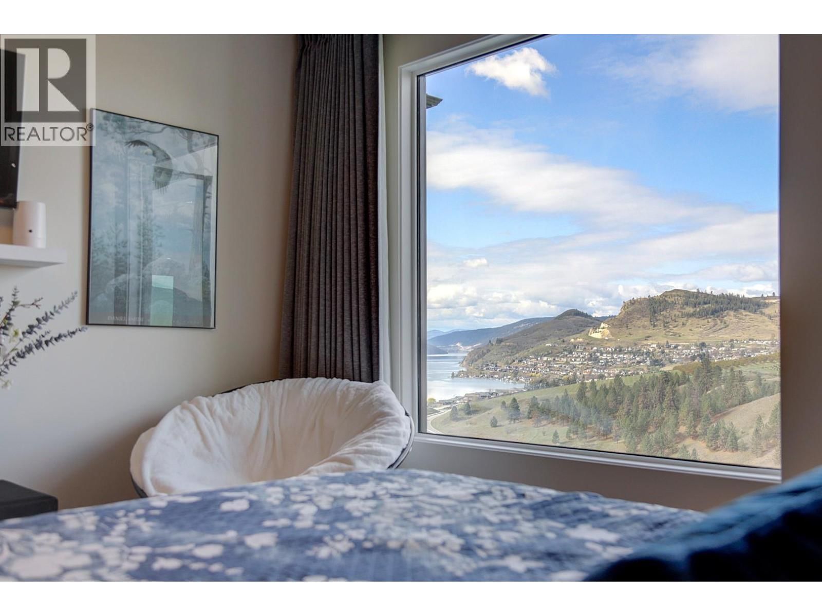 912 MT. GRIFFIN ROAD Image 26