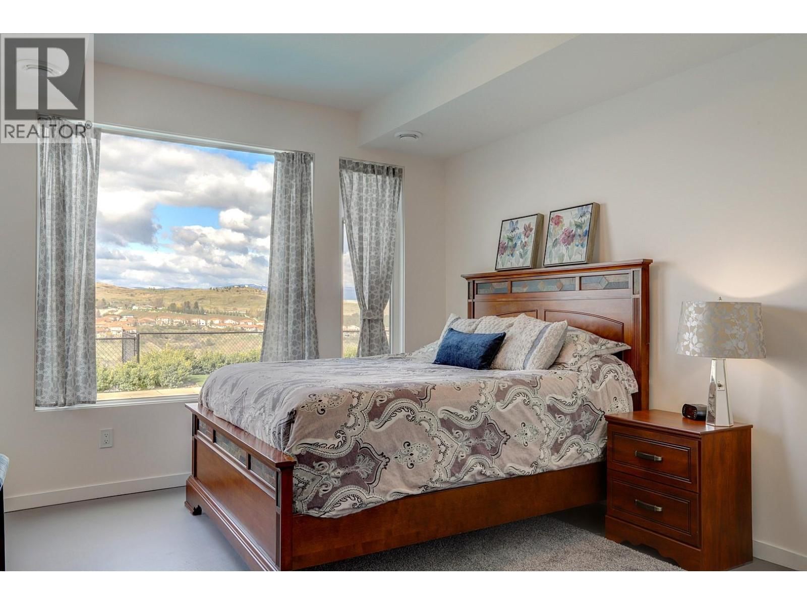 912 MT. GRIFFIN ROAD Image 42