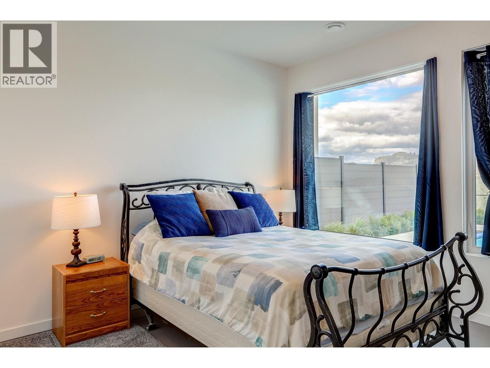 912 MT. GRIFFIN ROAD Image 47