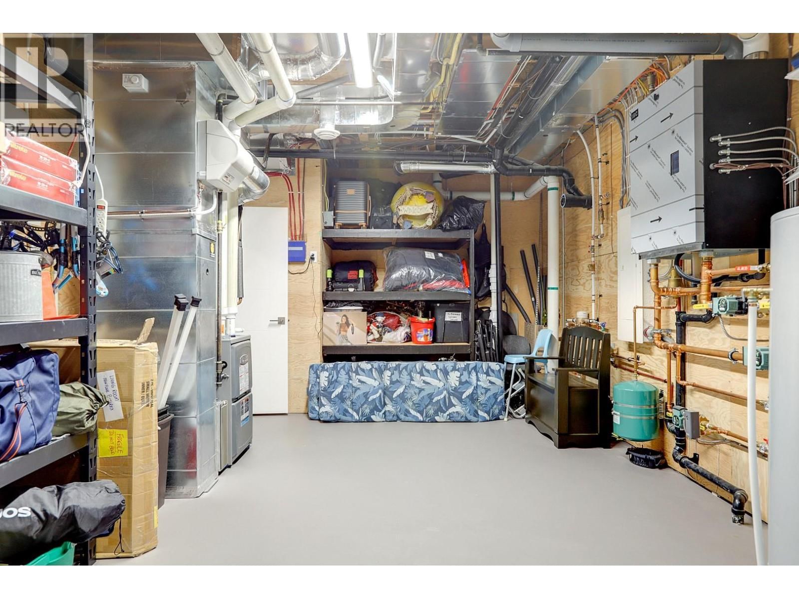 912 MT. GRIFFIN ROAD Image 50