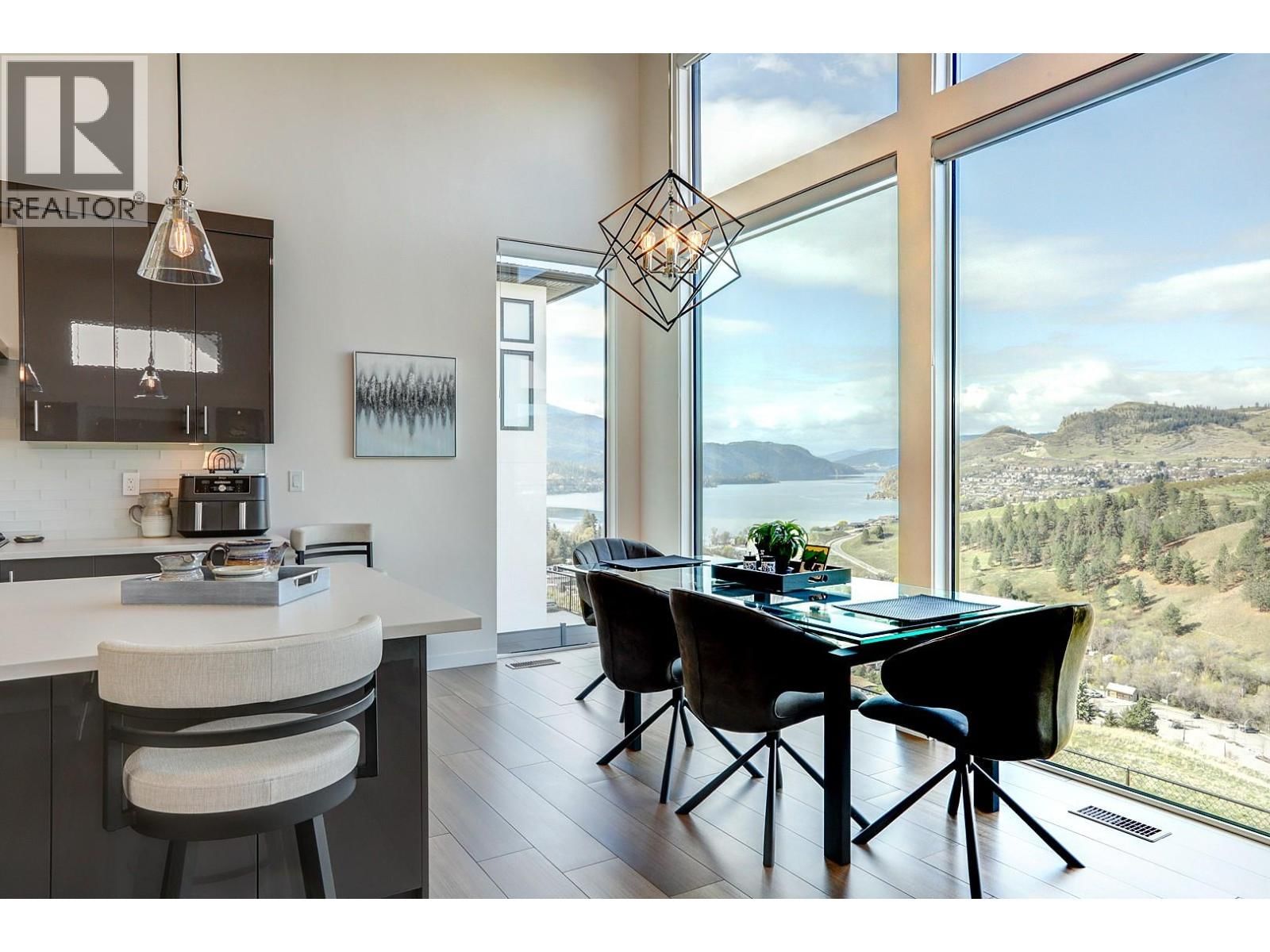 912 MT. GRIFFIN ROAD Image 7