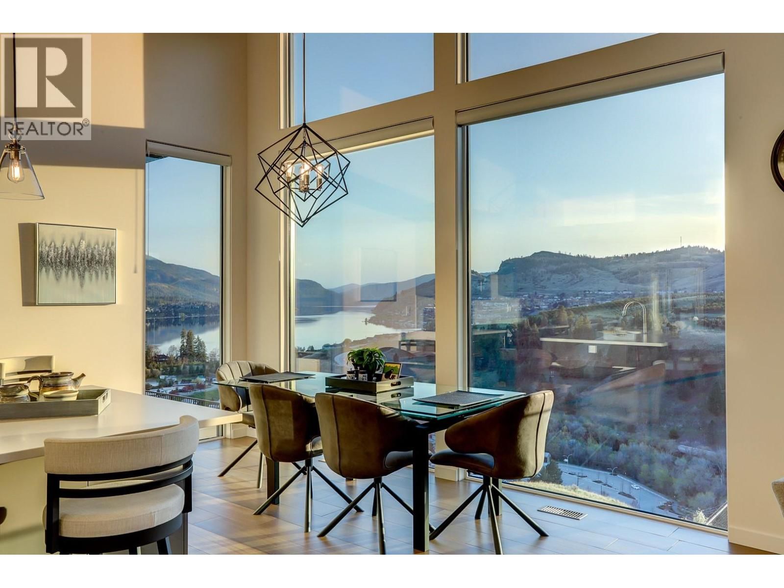 912 MT. GRIFFIN ROAD Image 70