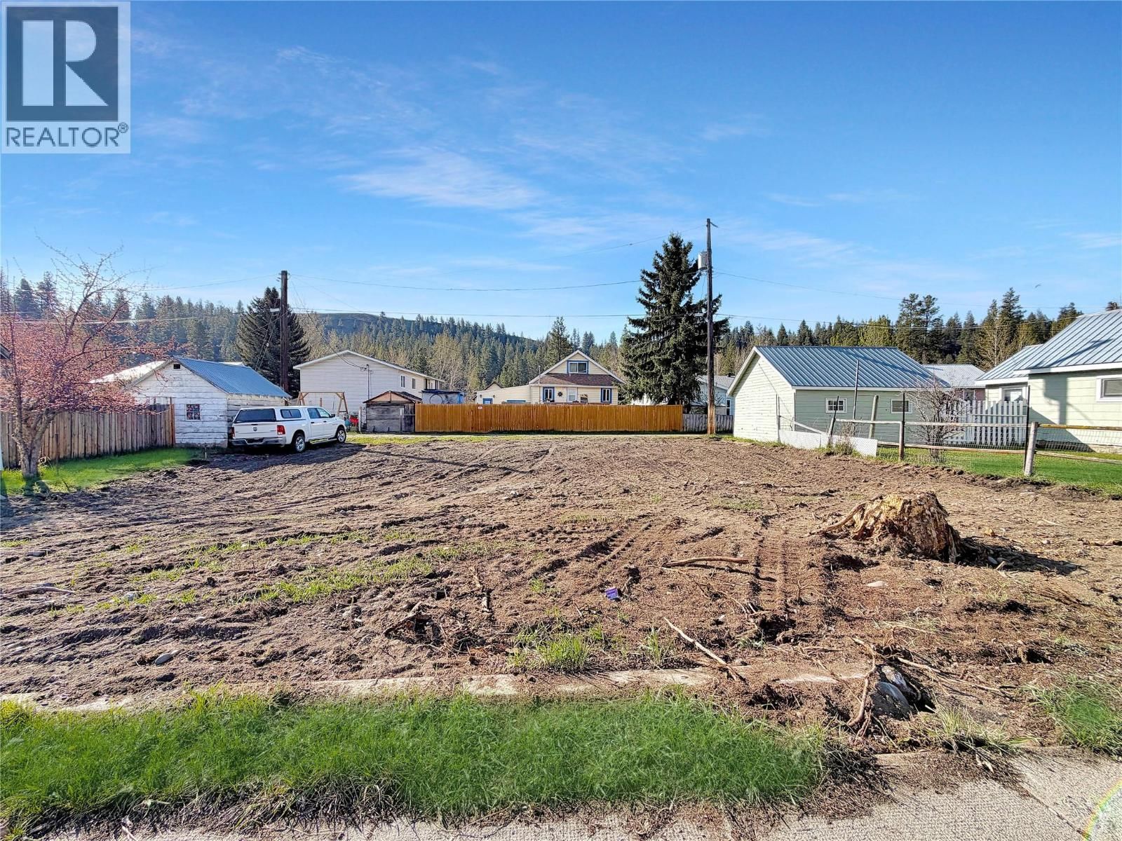 360 BURTON AVENUE Image 4