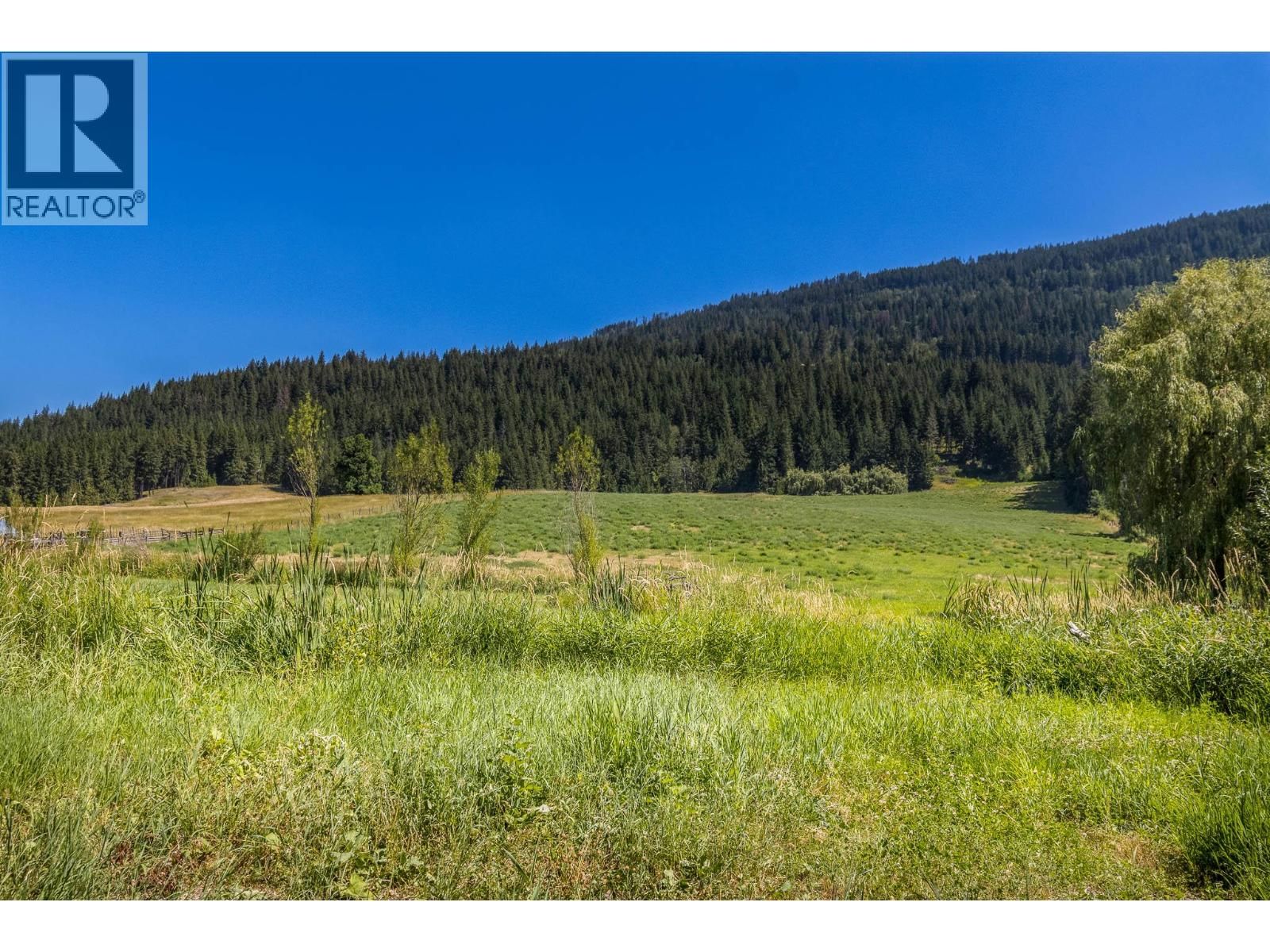 4080 50 STREET NORTHEAST Image 9