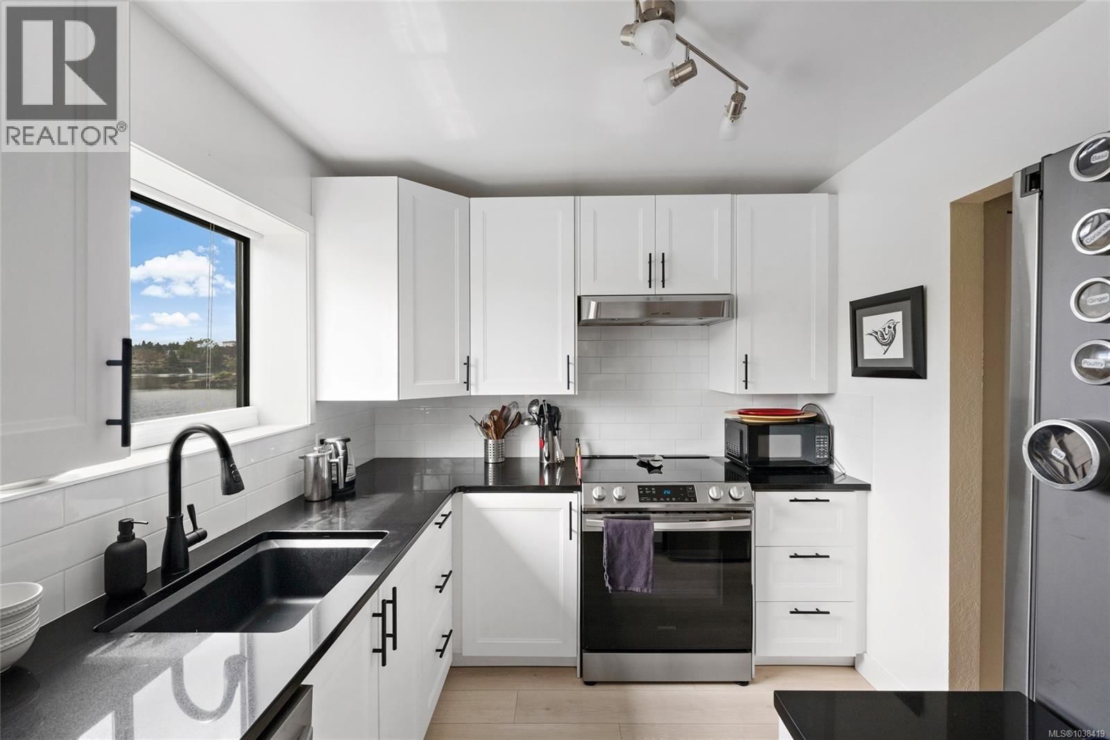 103 71 Gorge Road property photo