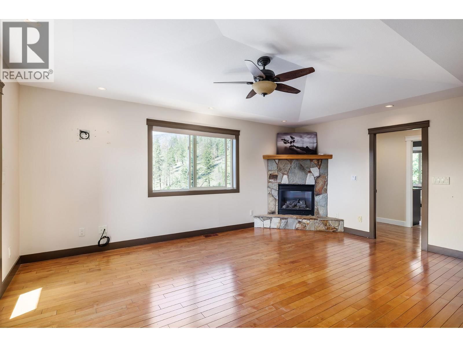 2054 SUNVIEW DRIVE Image 13