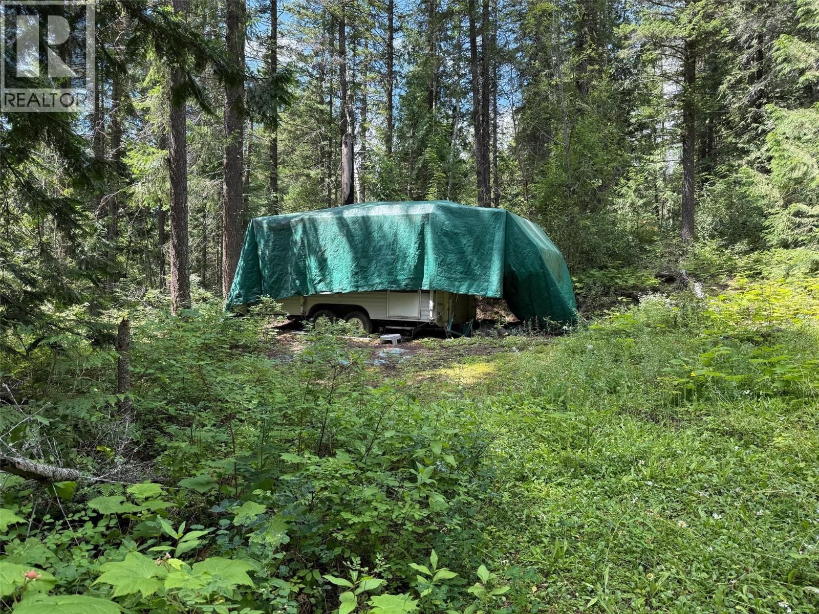 4069 EAST BARRIERE LAKE ROAD Image 2