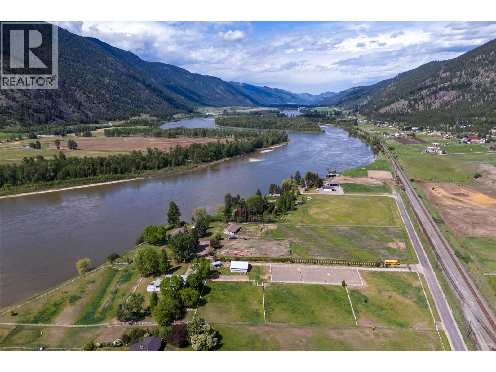 8717 Veteran Road, Kamloops, British Columbia V0E 1Z2