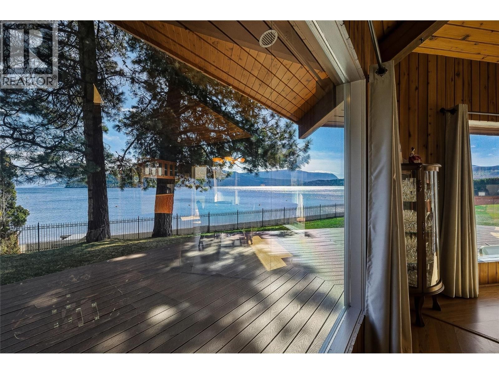  Deodar Road, Scotch Creek, British Columbia V0E 1M5
