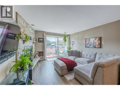 335 Churchill Avenue | Penticton British Columbia | Slide Image Six