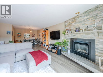 335 Churchill Avenue | Penticton British Columbia | Slide Image Seven