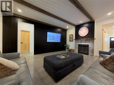 338 Burne Avenue | Kelowna British Columbia | Slide Image Forty-four