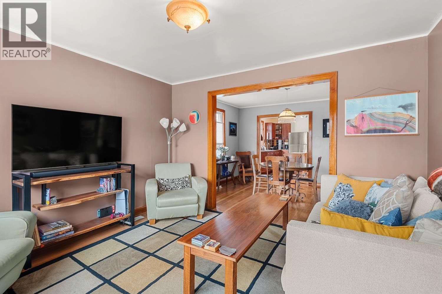 121 Spruce Avenue property photo