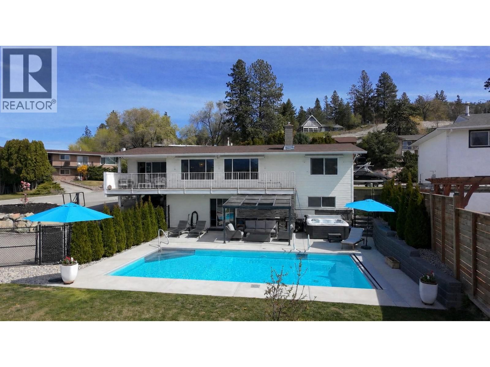 118 Dartmouth Place, Penticton, British Columbia V2A 7S4
